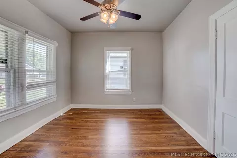 2520 E 7th St, Tulsa, OK 74104 photo 10