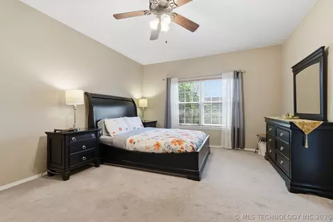 Bedroom - 10907 E 74th St, Tulsa, OK 74133 photo 2 of 4