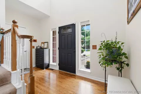 Entry Way - 10907 E 74th St, Tulsa, OK 74133 photo 1 of 1