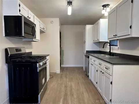 Kitchen - 1500 E 3rd St, Okmulgee, OK 74447 photo 1 of 3