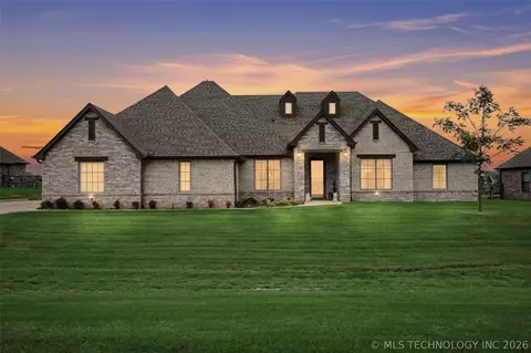 8331 N 149th East Ave, Owasso, OK 74055