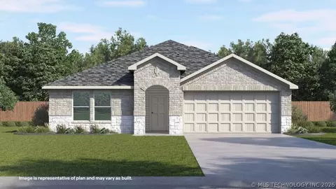 2111 E San Antonio St, Broken Arrow, OK 74011