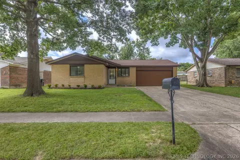12152 E 21st Ct, Tulsa, OK 74129
