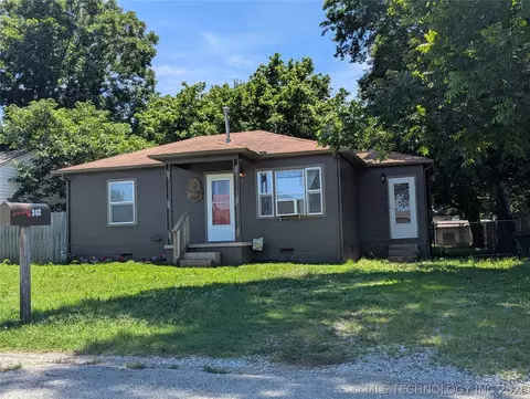 302 W 39th St, Sand Springs, OK 74063