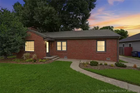 4513 E 8th St, Tulsa, OK 74112