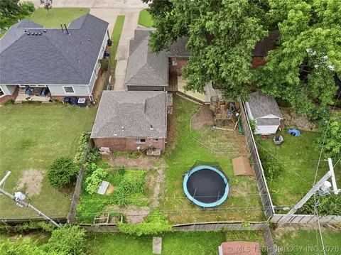 View/Area - 4513 E 8th St, Tulsa, OK 74112 photo 4 of 4