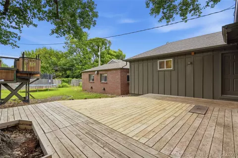 Exterior - 4513 E 8th St, Tulsa, OK 74112 photo 4 of 8