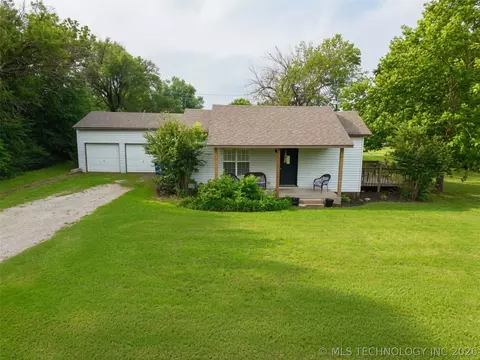 1417 E Oak St, Cushing, OK 74023