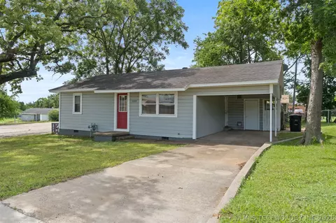 1219 W University, Durant, OK 74701