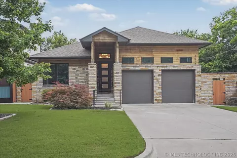 1014 E 38th Pl, Tulsa, OK 74105
