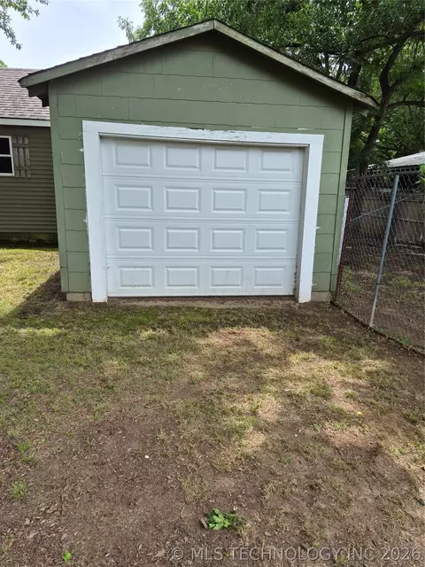Other - 316 NW 6th, Checotah, OK 74426 photo 9 of 11