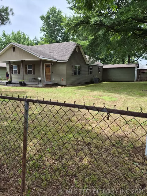 Other - 316 NW 6th, Checotah, OK 74426 photo 10 of 11