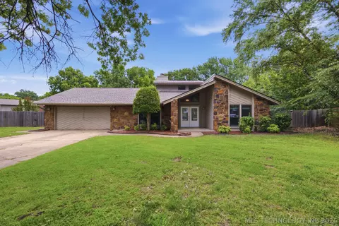 8703 S 73rd East Ave, Tulsa, OK 74133