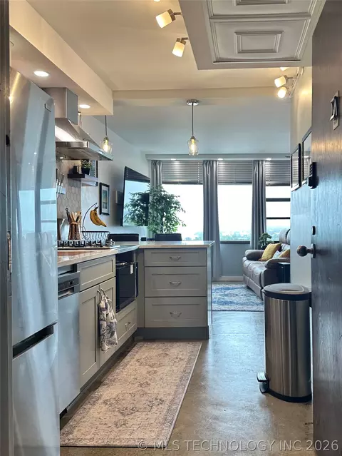 Kitchen - Undisclosed, Tulsa, OK 74119 photo 2 of 5