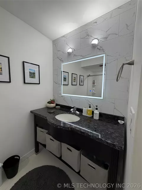 Bath - Undisclosed, Tulsa, OK 74119 photo 3 of 5