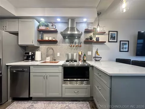 Kitchen - Undisclosed, Tulsa, OK 74119 photo 4 of 5