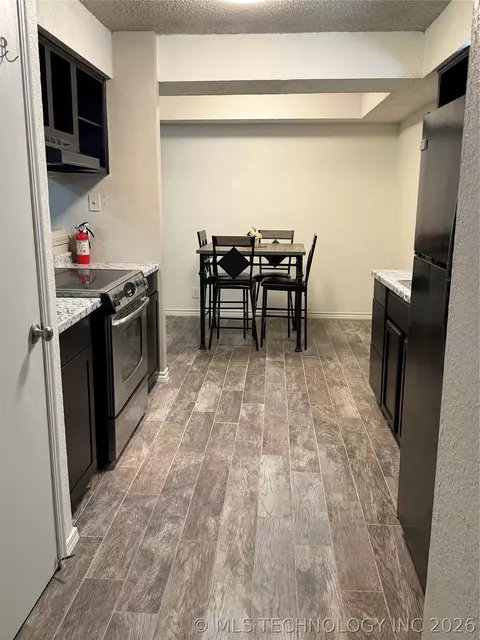 Kitchen - 2224 E 66th Place 1208, Tulsa, OK 74136 photo 3 of 3