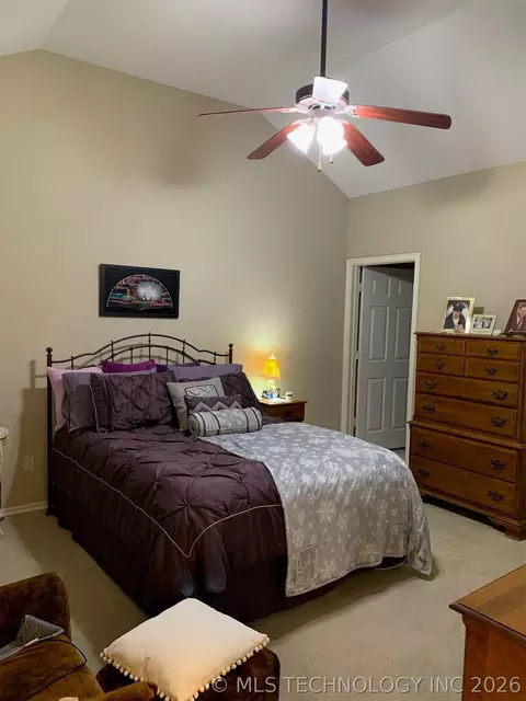 Bedroom - 8116 E 74th Ct, Tulsa, OK 74133 photo 2 of 2