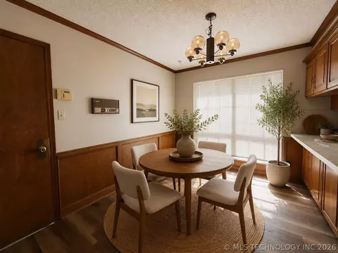 Dining - 5935 E 79th St, Tulsa, OK 74136 photo 4 of 5