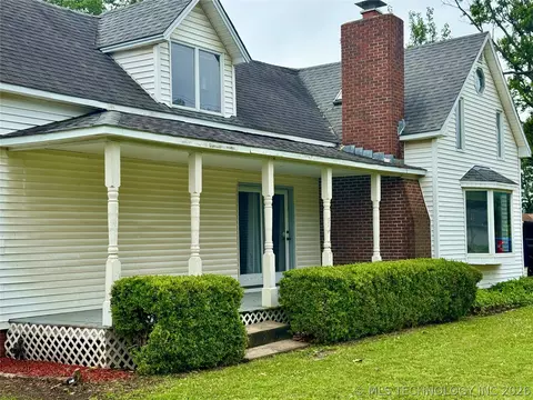 Exterior - 401 E Main St, Adair, OK 74330 photo 3 of 24