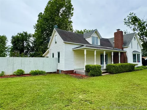 Exterior - 401 E Main St, Adair, OK 74330 photo 13 of 24