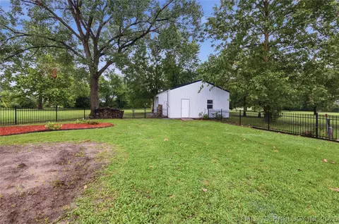 Exterior - 401 E Main St, Adair, OK 74330 photo 20 of 24