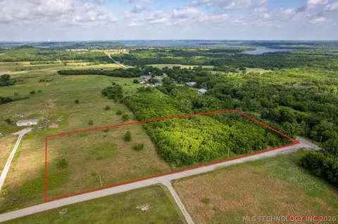 5 E 400 Rd, Claremore, OK 74017