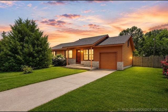 705 W Hartford Pl, Broken Arrow, OK 74012