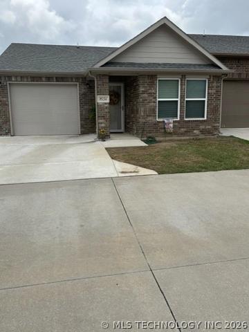1634 Shenandoah Ridge N 1, Ardmore, OK 73401