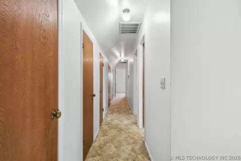 Entry Way - 10836 E 24th St, Tulsa, OK 74129 photo 3 of 3