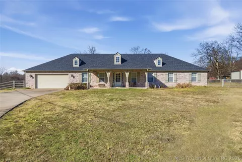 29357 E 157th St S, Coweta, OK 74429