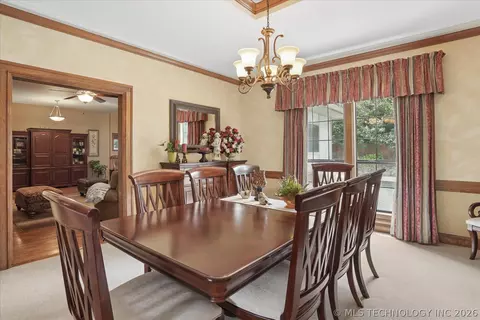 Dining - 3418 E 87th Pl, Tulsa, OK 74137 photo 2 of 4
