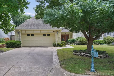 Exterior - 3418 E 87th Pl, Tulsa, OK 74137 photo 3 of 6