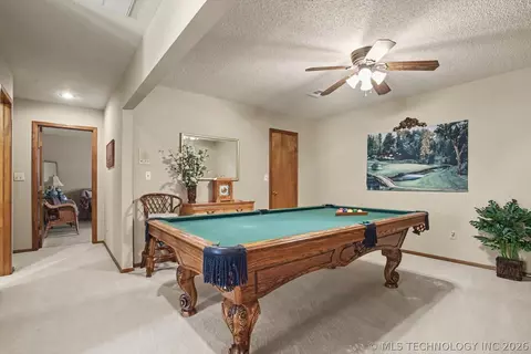 Entry Way - 3418 E 87th Pl, Tulsa, OK 74137 photo 3 of 3