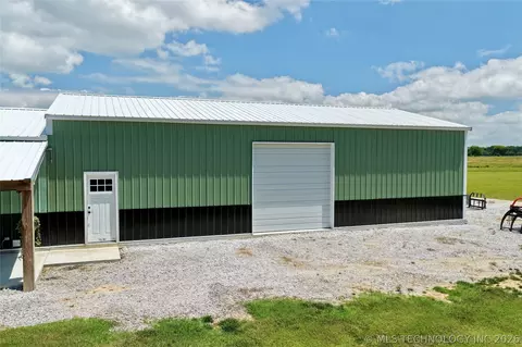 Exterior - 108531 S 4130 Rd, Checotah, OK 74426 photo 2 of 9