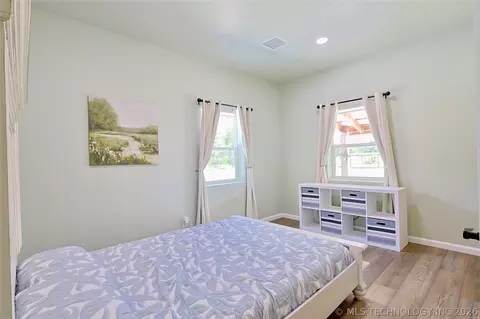 Bedroom - 108531 S 4130 Rd, Checotah, OK 74426 photo 3 of 3
