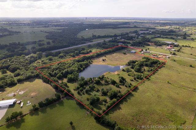 843 Gary Ln, Calera, OK 74730