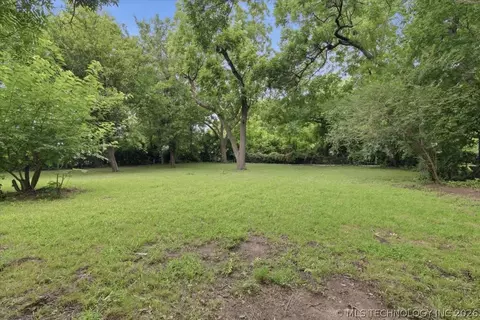1440 E 55th Pl, Tulsa, OK 74105 photo 29