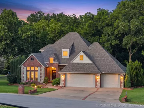 7309 S 286th East Ave, Broken Arrow, OK 74014