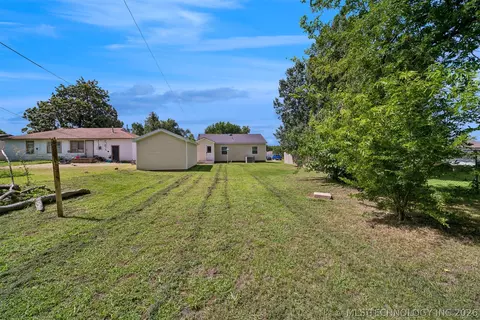 828 E 5th St, Cushing, OK 74023 photo 13