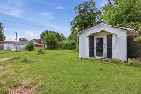 Exterior - 312 W Franklin St, Haskell, OK 74436 photo 2 of 2