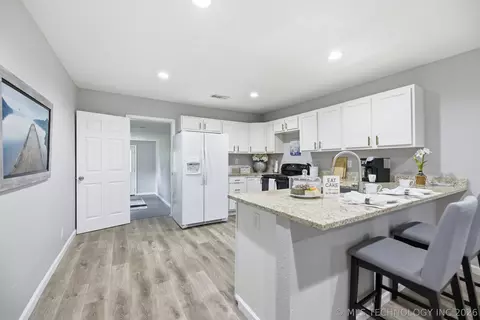 Kitchen - 312 W Franklin St, Haskell, OK 74436 photo 1 of 5