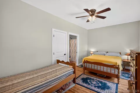 Bedroom - 42313 County Road 510, Eucha, OK 74342 photo 5 of 11