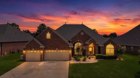 2017 W Vail St, Broken Arrow, OK 74012