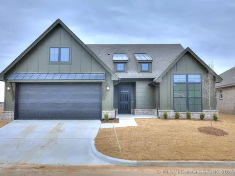 3442 E 153rd St S, Bixby, OK 74008
