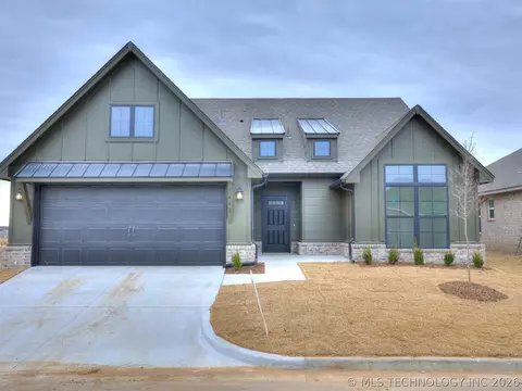 3442 E 153rd St S, Bixby, OK 74008