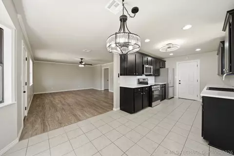 Other - 1103 N Scott Ave, Haskell, OK 74436 photo 1 of 3