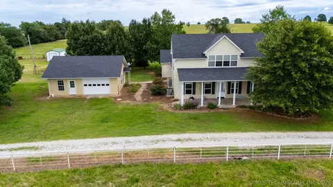 Exterior - 4852 N 3855 Rd, Stuart, OK 74570 photo 1 of 4