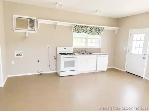 Other - 4852 N 3855 Rd, Stuart, OK 74570 photo 29 of 33