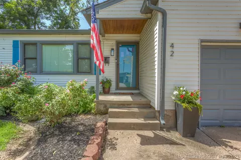 42 E 51st Pl, Tulsa, OK 74105